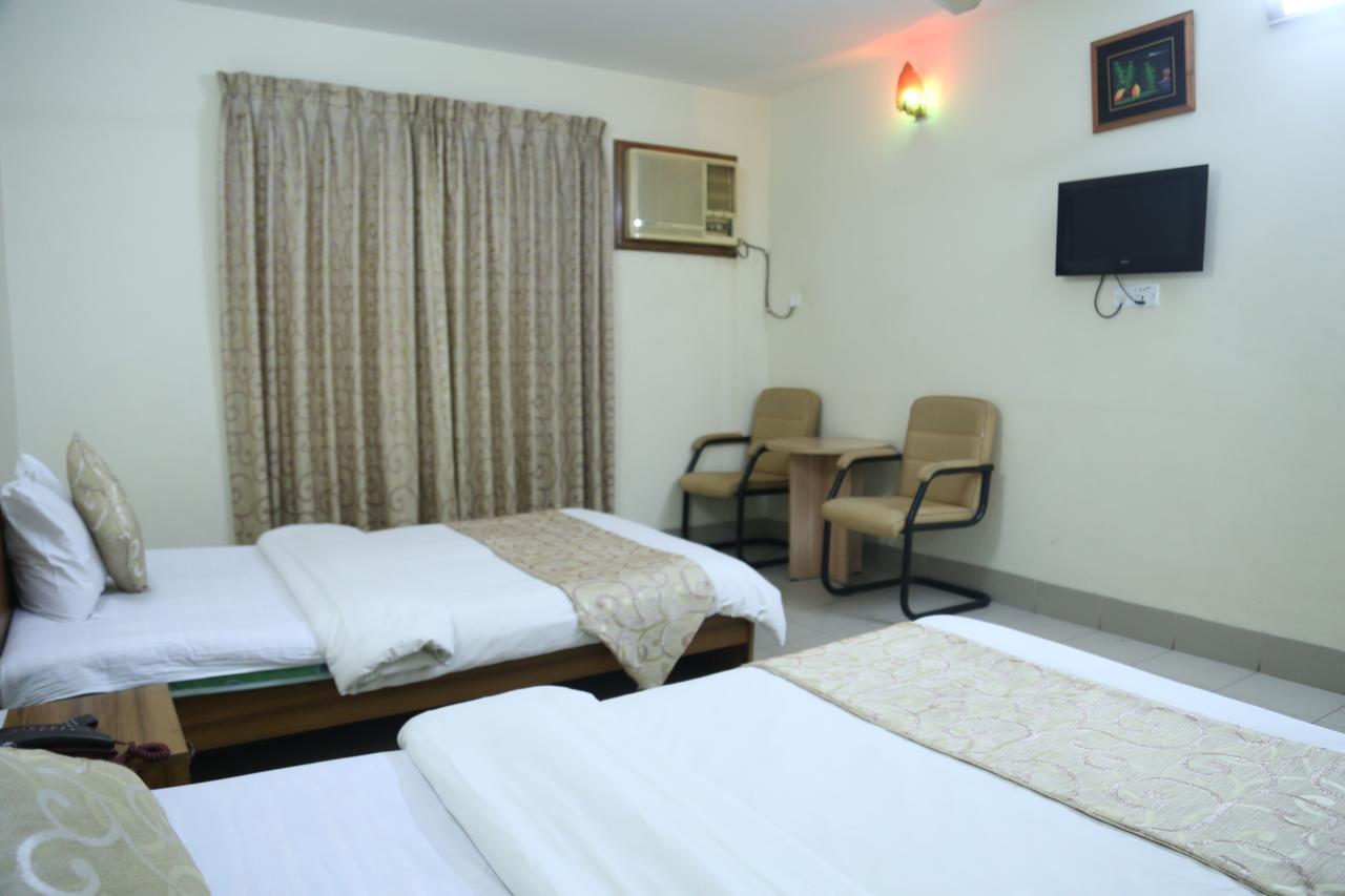 Hotel Golden City Sylhet Esterno foto